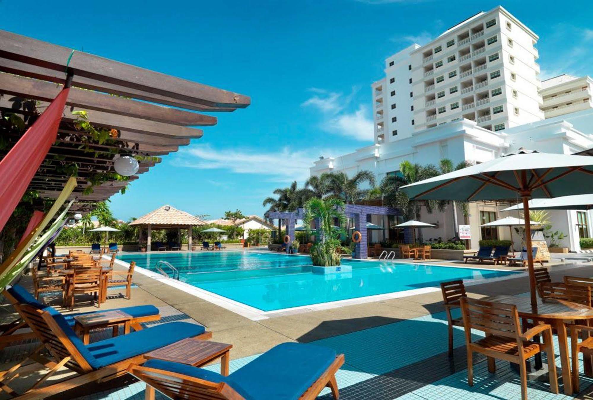 Lexis Port Dickson Otel Dış mekan fotoğraf